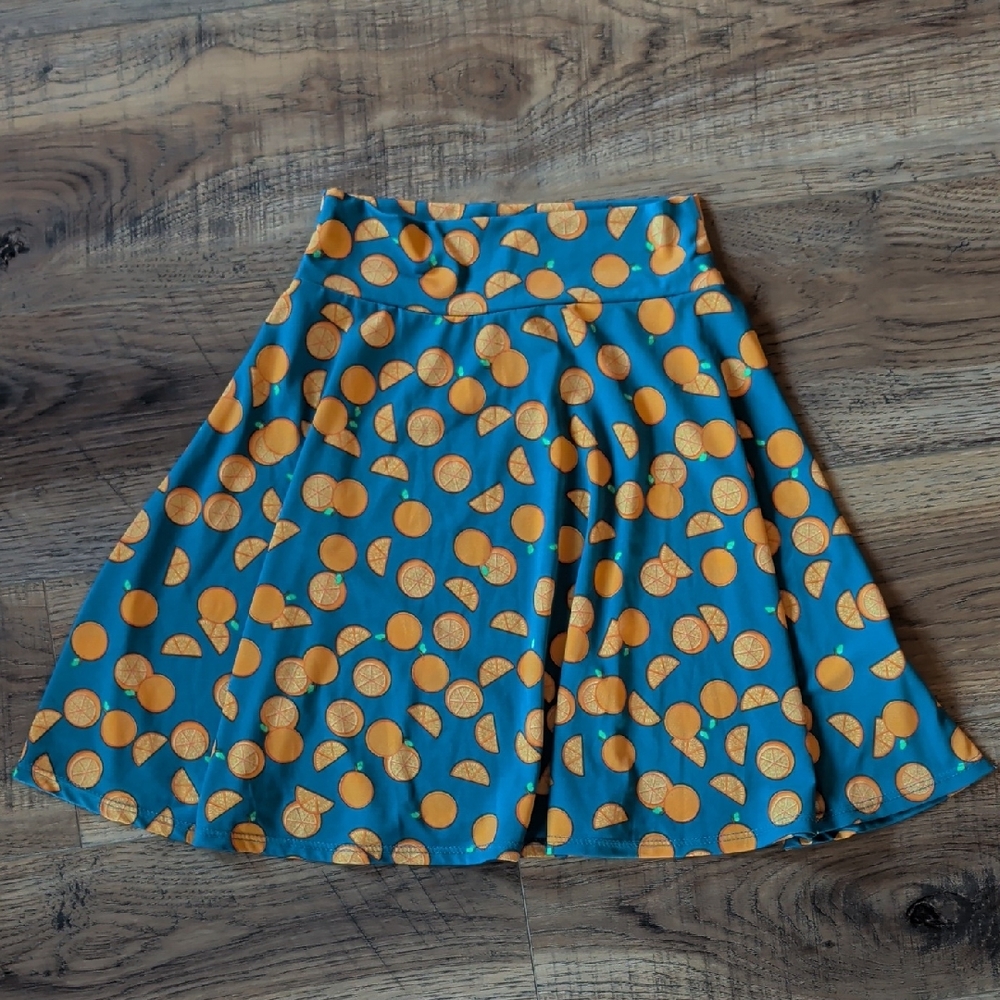LuLaRoe Azure Skirt, Size 8, Blue, Oranges, NWOT